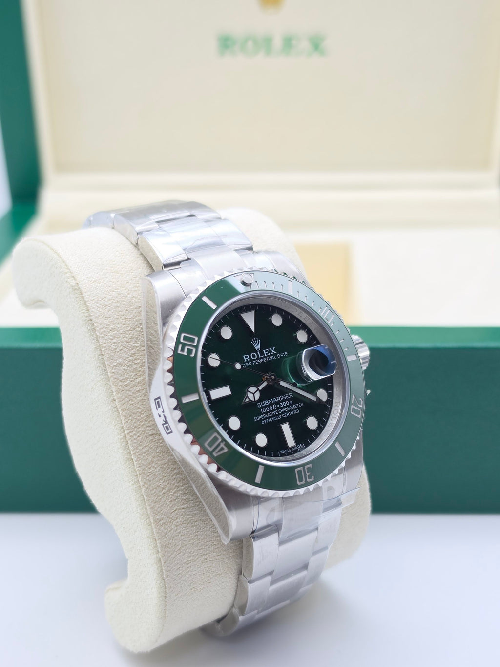 Rolex Submariner Date “Hulk”
